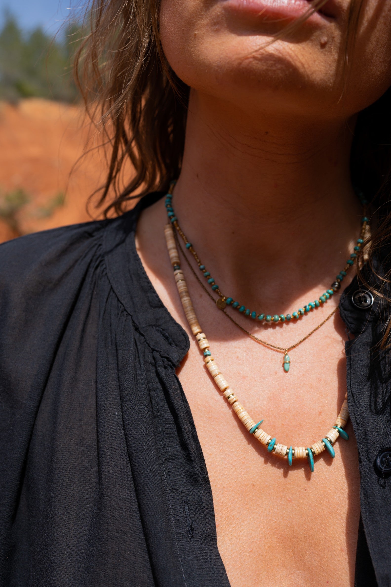 Collier/Ras de cou Turquoise Hématite Nacre