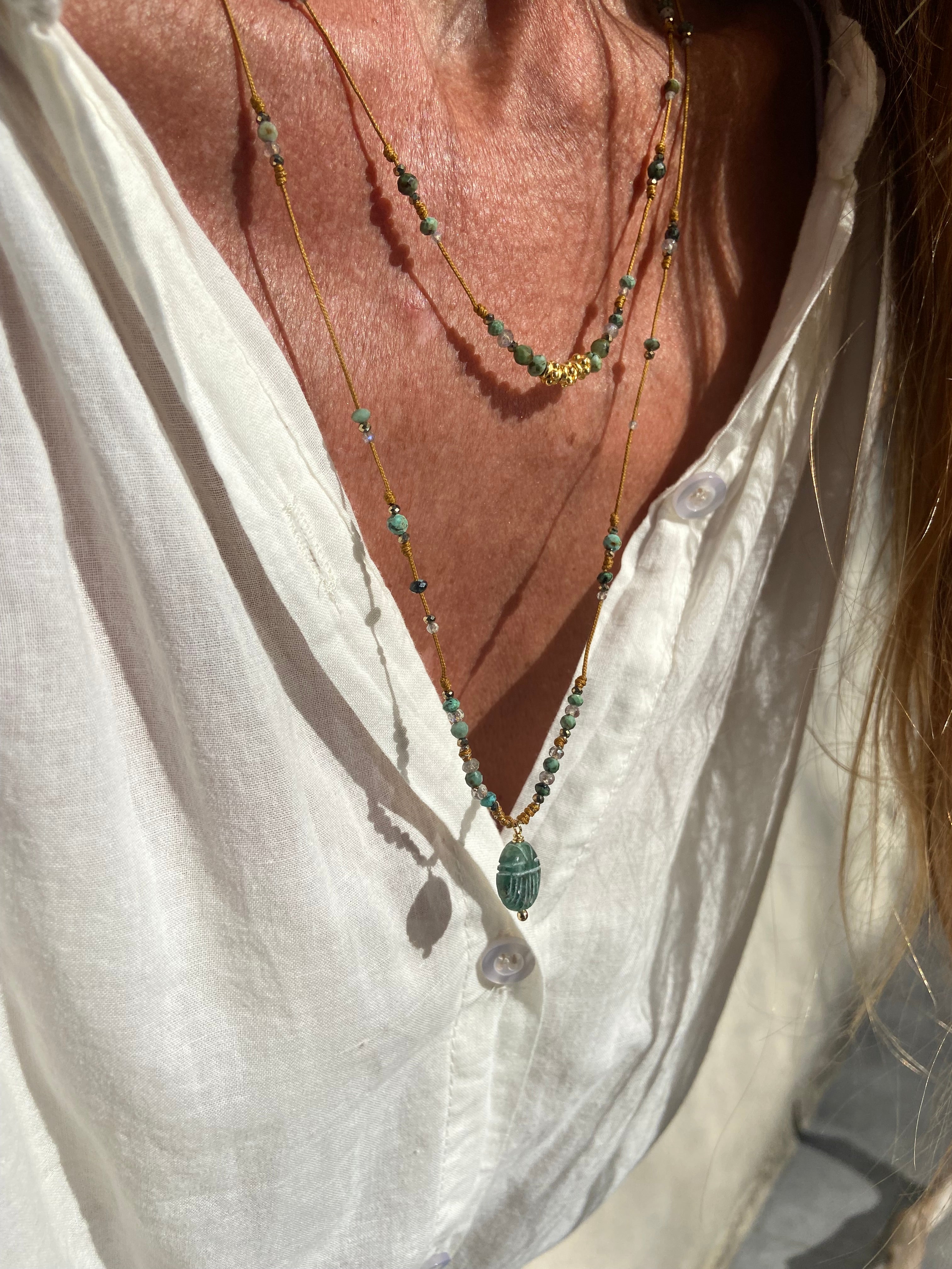 Collier long Turquoise Scarabée émeraude