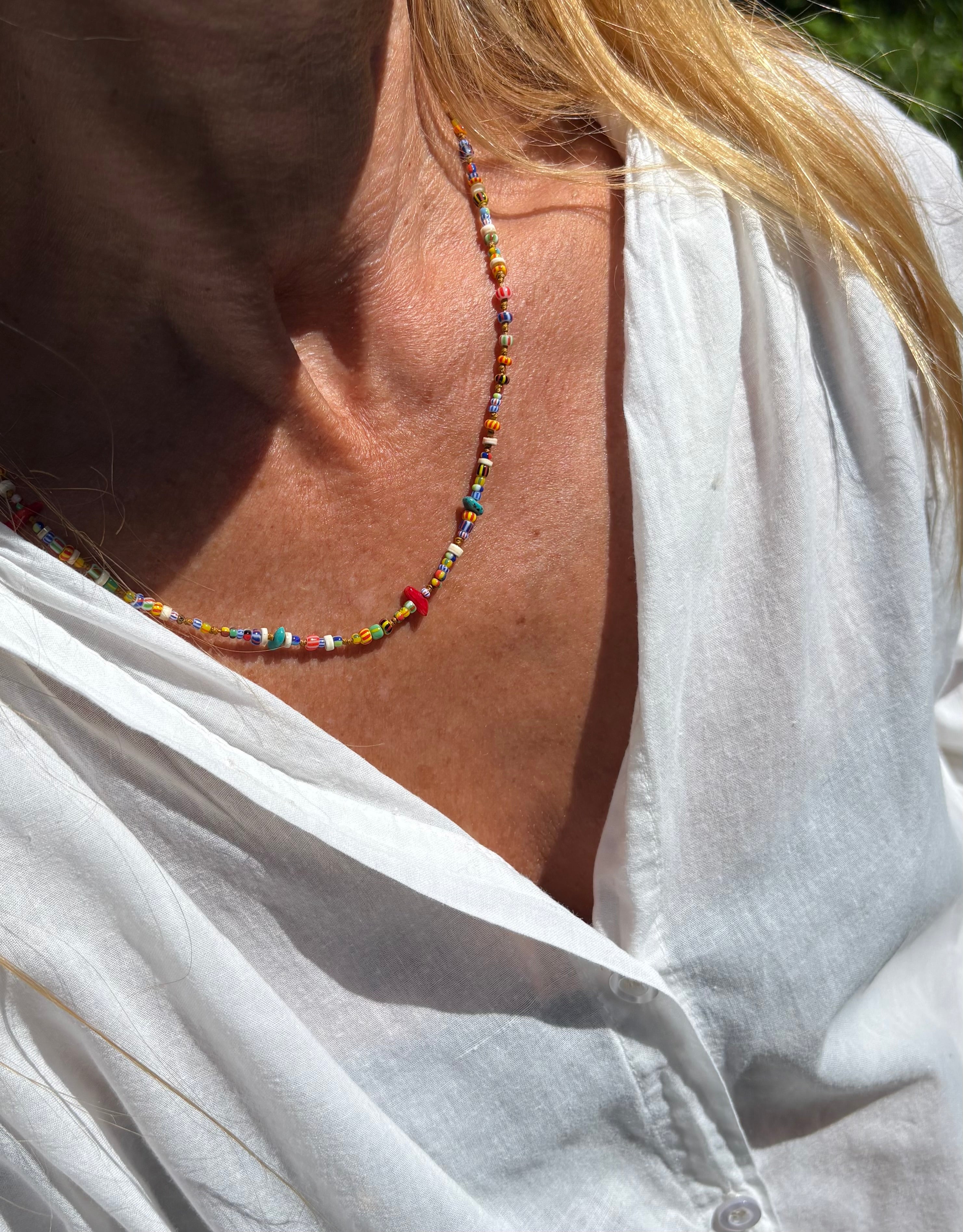 Ras de cou Perle africaine Turquoise Corail