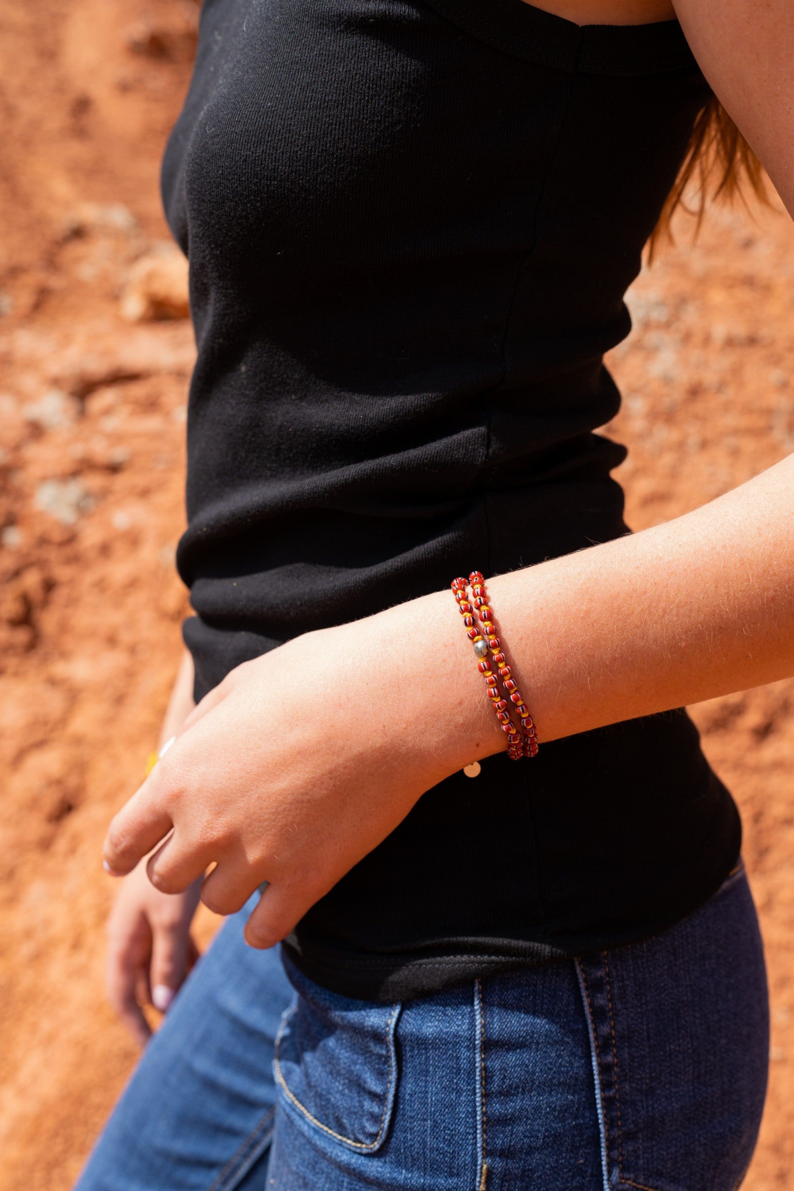 Bracelet double tour Perle africaine rouge Keshi